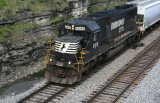 NS 6666 at North Wye
