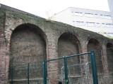 Staufermauer