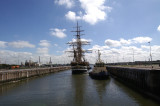 Pass through the IJmuiden Lock