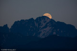 Rising moon over Mt.Tsurugi