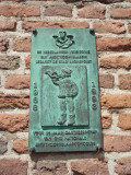 Bronkhorst, plaquette op voorm kapel, 2008.jpg