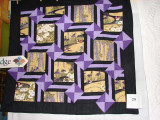 resized_QuiltShow_dsc01860 66717540.jpg