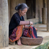 Red Hmong lady