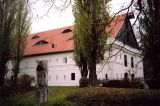 Note the wooden carving in front of the Arsenal.
