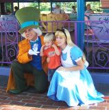TeacupsHatterAlice5.jpg