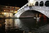 The Rialto Bridge at night