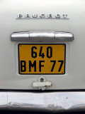 plaque de Peugeot