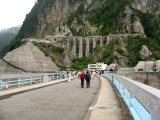 Walking atop Kurobe-ko