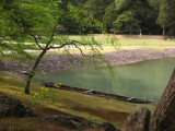 Small tree and resting boat, Mōtsū-ji