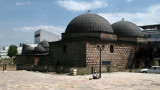 Lone soul outside the Daud Paša Baths