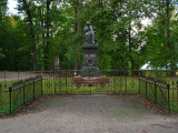 Monument to embryologist Karl Ernst von Baer