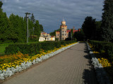 Approach to Siguldas Jaunā Pils