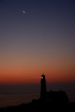DSC09350.jpg THE NEW MOON RESTS IN THE NEW MOON'S ARMS WITH VENUS OVER PORTLAND HEAD LIGHT