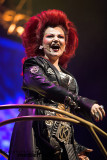 Szene Its a Kind of Magic mit Killer Queen (Brigitte Oelke)