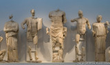 27244 - Figures from east pediment of theTemple of Zeus