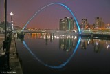 Gateshead Millenium Bridge 3.jpg