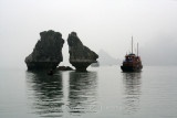 The Fighting-Cocks Rock, Halong Bay (Mar 07)