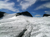 Galdhoppigen and glacier