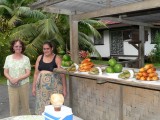 P594 Fruit Stand