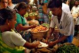 Early morning market