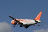 EASYJET AIRBUS A319 AMS RF IMG_6764.jpg