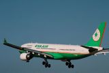 EVA AIR AIRBUS A330 200 BNE RF 1939 4.jpg