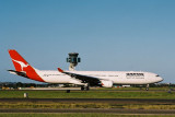 QANTAS AIRBUS A330 300 SYD RF.jpg