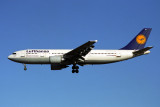LUFTHANSA EXPRESS AIRBUS A300 600R LHR RF 1076 35.jpg