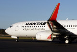 QANTAS BOEING 737 800 HBA RF IMG_0122.jpg