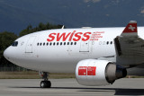 SWISS AIRBUS A330 200 GVA RF IMG_3225.jpg