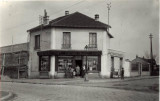 Carrefour de la Negresse - Comptoirs Francais, agence 790...