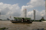 boat trip on Bangkoks Chao Phraya River