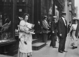 c. 1910 - Beggar on Broadway