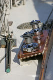 Détail du pont de Pen Duick II à quai pendant les Voiles de Saint-Tropez 2006