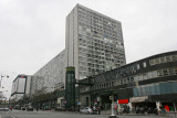 Visite du quartier de Montparnasse - Vue latérale de la gare