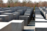 From Holocaust Denkmal