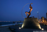 Estátua de Iracema Guardiã, Praia de Iracema, Fortaleza, Ceara.jpg