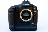 Canon EOS 1Ds Mark II Digital Automatic Focus SLR
