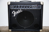 Fender Frontman 15R