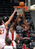 Adrian Griffin shoots from under the basket
