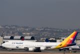 Air Pacific 747-400 - Taxiing To Parking
