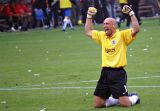 Arek (The Hulk) Onyszko celebrating advancement in the UEFA Cup