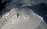Wind Patterns On Summit Snow (MtBaker031807-_148.jpg)