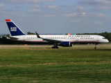 B757-200 N200UU