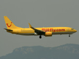 B737-800 D-AHFI