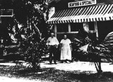 1913 - Joe and Jenny Weiss at their seafood restaurant on the south tip of Miami Beach