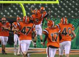 daniel and jahan celebrate touchdown