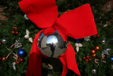 Holiday Wreath at the Arch