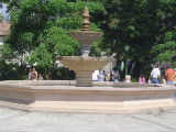 Fountain in the center of Parque Central (it was actually flowing for Good Friday)