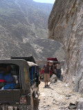 Jeep Breakdown forced all three jeeps to stop coz there wasn't enough clearance to pass - 224.jpg
